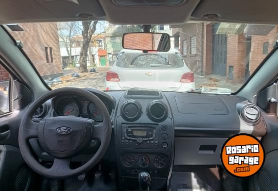 Autos - Ford Fiesta 2007 Nafta 199000Km - En Venta