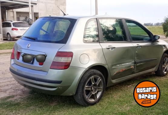 Autos - Fiat Stilo 2005 Nafta 220000Km - En Venta