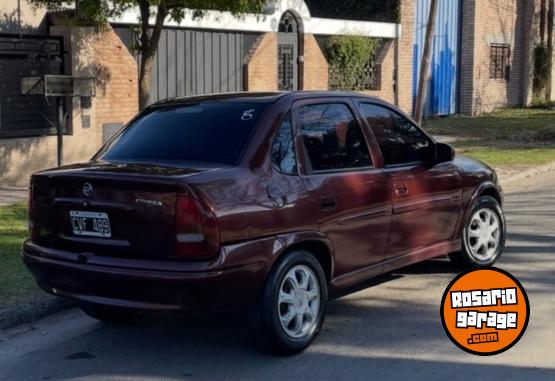 Autos - Chevrolet Corsa 1999 Nafta 179000Km - En Venta