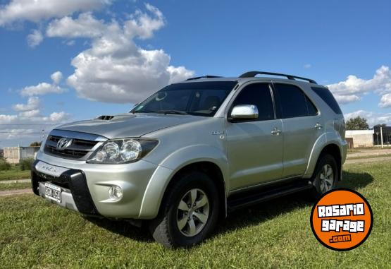 Camionetas - Toyota Sw4 2008 Diesel 303000Km - En Venta