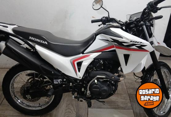 Motos - Honda XR190 2025 Nafta 3000Km - En Venta
