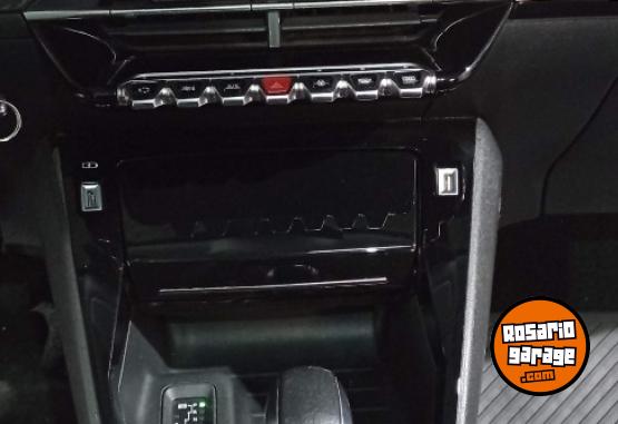Autos - Peugeot 208 STYLE A/T 2023 Nafta 48667Km - En Venta