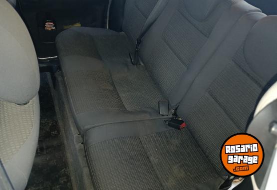 Utilitarios - Peugeot Partner 1.4 2016 Nafta 92000Km - En Venta