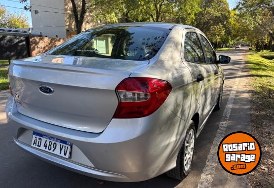 Autos - Ford Ka 2019 Nafta 80000Km - En Venta