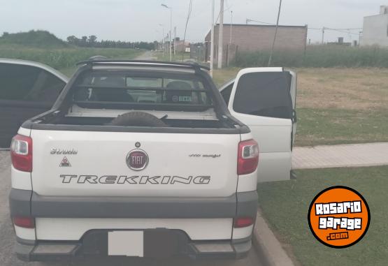 Camionetas - Fiat Strada trekking 2018 Diesel 142000Km - En Venta