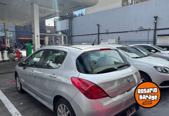 Autos - Peugeot 308 Allure 2015 Nafta 118000Km - En Venta