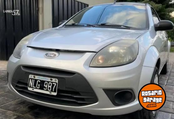 Autos - Ford Ka fiesta gol 206 corsa 2014 Nafta 157Km - En Venta