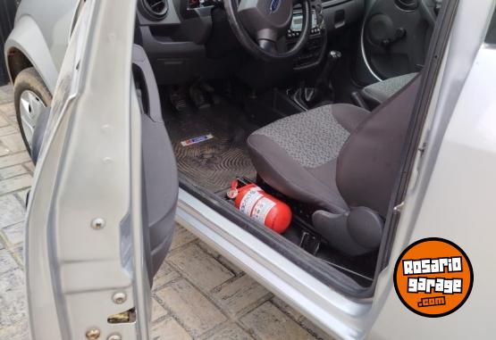 Autos - Ford Ka fiesta gol 206 corsa 2014 Nafta 157Km - En Venta