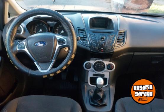 Autos - Ford FIESTA 1.6 SE 2016 Nafta  - En Venta