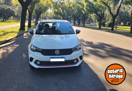 Autos - Fiat ARGO HGT 2019 Nafta 27000Km - En Venta