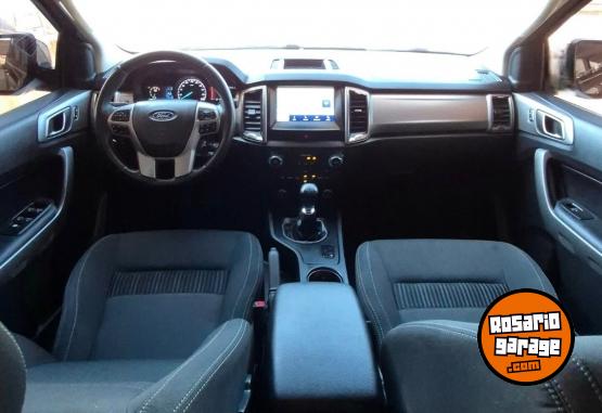 Camionetas - Ford Ranger XLT 3.2 4X2 2021 Diesel 56000Km - En Venta