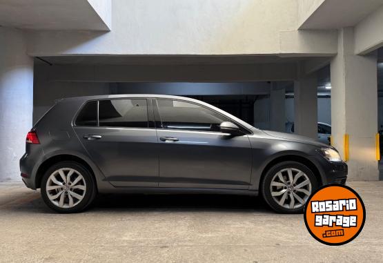 Autos - Volkswagen Golf 2019 Nafta 96000Km - En Venta