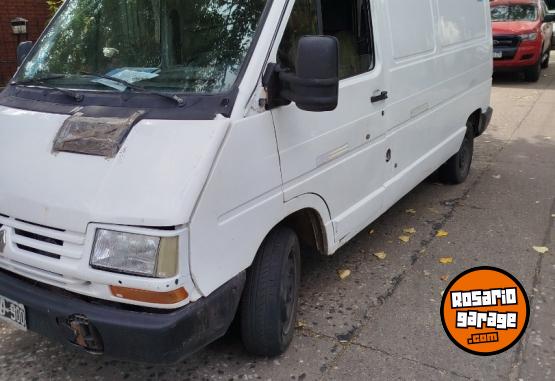 Utilitarios - Renault Trafic 1996 GNC 111111Km - En Venta