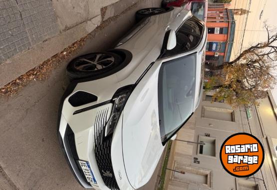 Autos - Peugeot 3008 2021 Nafta 92000Km - En Venta