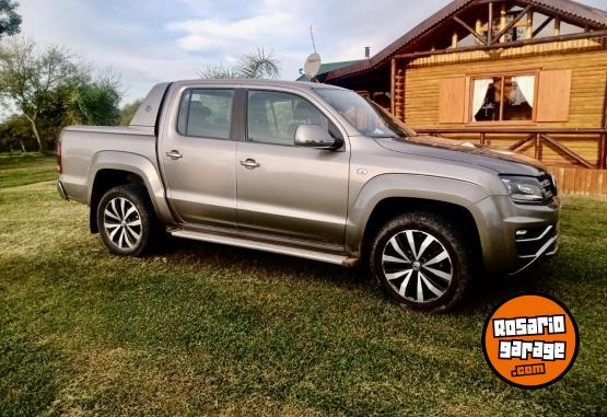 Camionetas - Volkswagen Amarok extreme 2024 Diesel 70000Km - En Venta