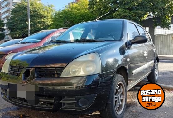 Autos - Renault CLIO 2009 Nafta 228000Km - En Venta