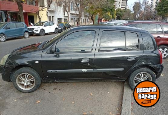 Autos - Renault CLIO 2009 Nafta 228000Km - En Venta