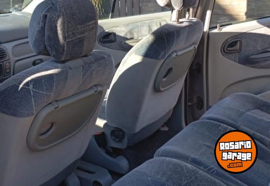 Autos - Renault 2006 2006 GNC 310000Km - En Venta