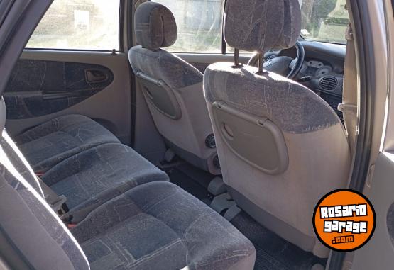 Autos - Renault 2006 2006 GNC 310000Km - En Venta