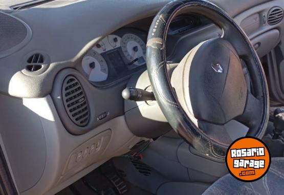 Autos - Renault 2006 2006 GNC 310000Km - En Venta