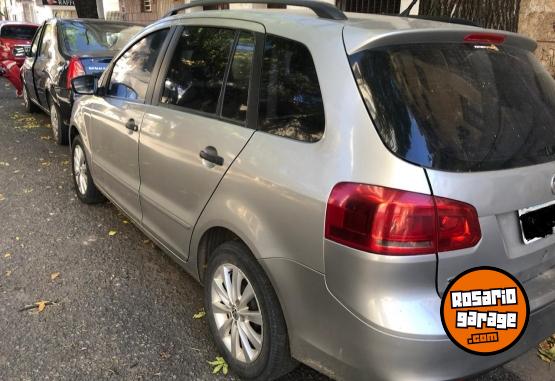 Autos - Volkswagen Suran 2012 Nafta 119000Km - En Venta