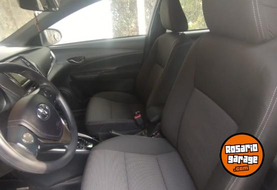 Autos - Toyota Yaris Xs cvt 2025 Nafta 71000Km - En Venta