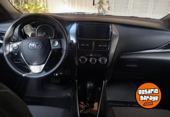 Autos - Toyota Yaris Xs cvt 2025 Nafta 71000Km - En Venta