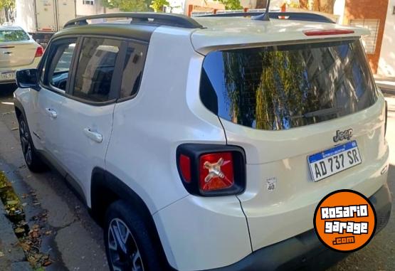 Camionetas - Jeep Renegado longitud 2019 Nafta 130000Km - En Venta