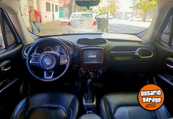 Camionetas - Jeep Renegado longitud 2019 Nafta 130000Km - En Venta
