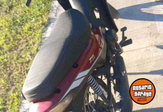 Motos - Zanella FV-ZB110 2022 Nafta 1004Km - En Venta