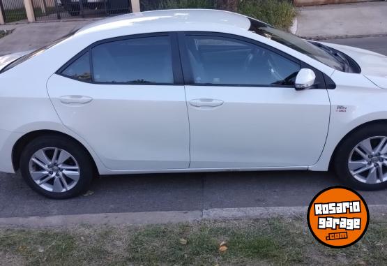 Autos - Toyota Corolla 2016 Nafta 91500Km - En Venta