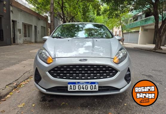 Autos - Ford Fiesta kinectic s plus 2018 Nafta 98000Km - En Venta