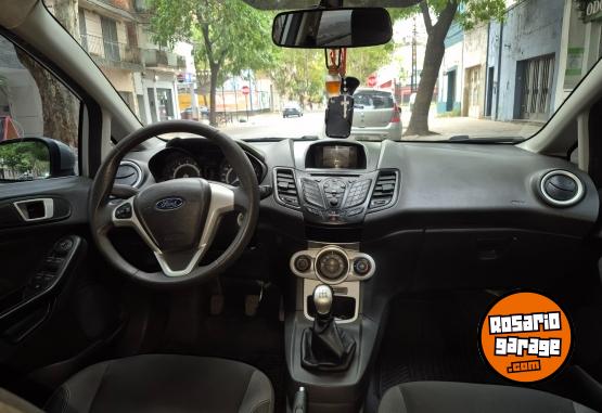 Autos - Ford Fiesta kinectic s plus 2018 Nafta 98000Km - En Venta