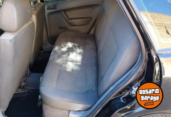 Autos - Volkswagen GOL  1.6 GNC 2010 GNC 278520Km - En Venta
