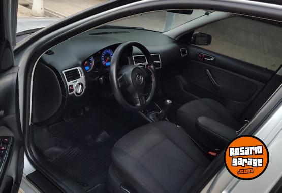 Autos - Volkswagen Bora 1.8T 2012 Nafta 107000Km - En Venta