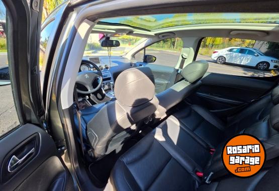 Autos - Peugeot 308 2012 Nafta 127000Km - En Venta