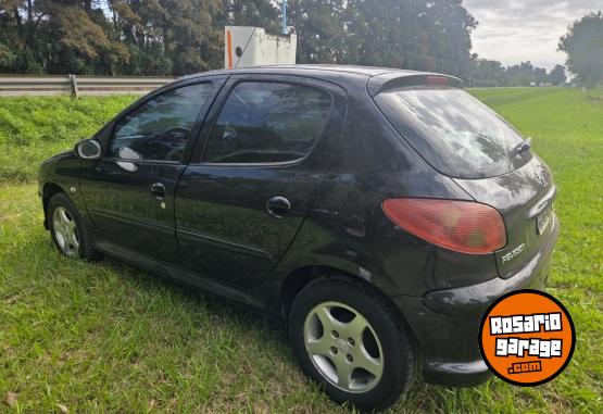 Autos - Peugeot 206 2008 Diesel 252000Km - En Venta