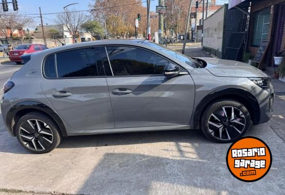 Autos - Peugeot 208 2025 Nafta 21000Km - En Venta