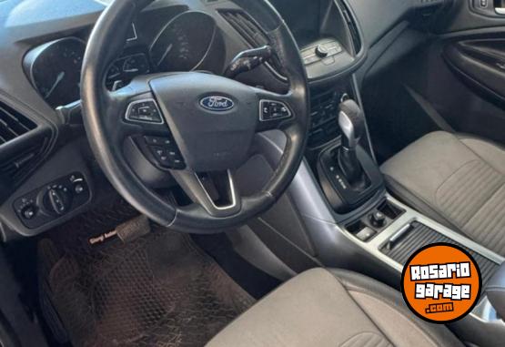 Autos - Ford Kuga 2017 Nafta 130723Km - En Venta