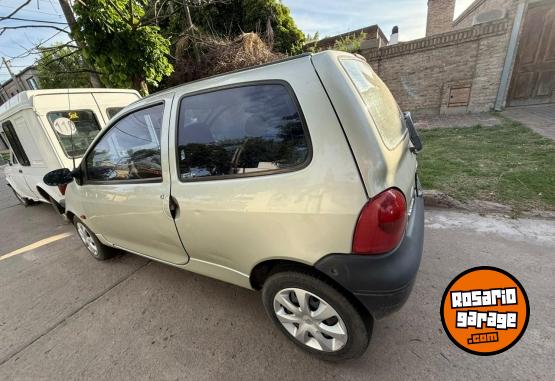 Autos - Renault twingo 2000 Nafta 200000Km - En Venta