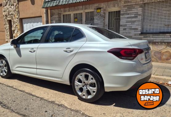 Autos - Citroen C4 lounge 2021 Diesel 124000Km - En Venta