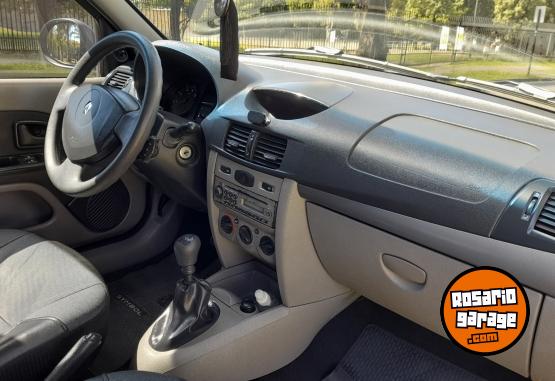 Autos - Renault Symbol 2013 Nafta 158000Km - En Venta