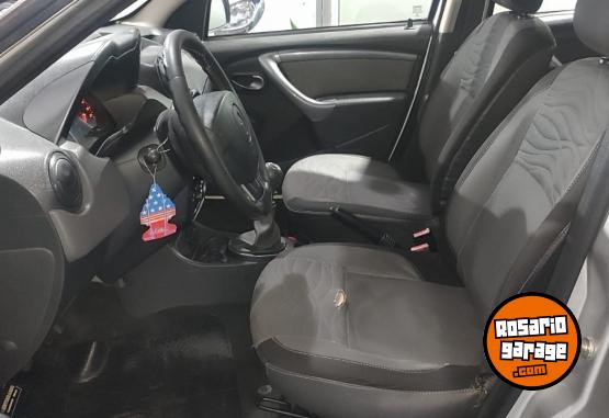 Camionetas - Renault DUSTER 2.0 4X2 LUXE NAV 2013 GNC 181000Km - En Venta