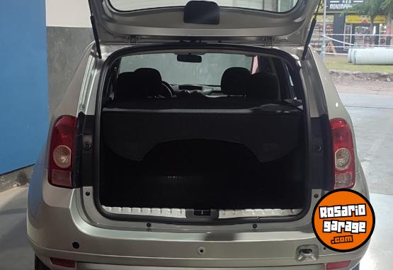 Camionetas - Renault DUSTER 2.0 4X2 LUXE NAV 2013 GNC 181000Km - En Venta