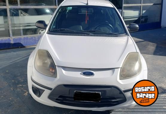 Autos - Ford KA 1.0 FLY  VIRAL 2013 Nafta 128000Km - En Venta