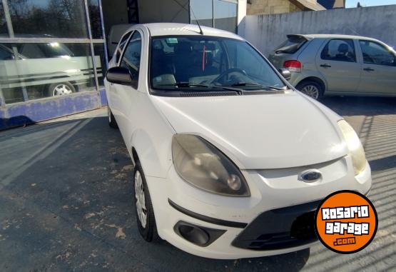 Autos - Ford KA 1.0 FLY  VIRAL 2013 Nafta 128000Km - En Venta