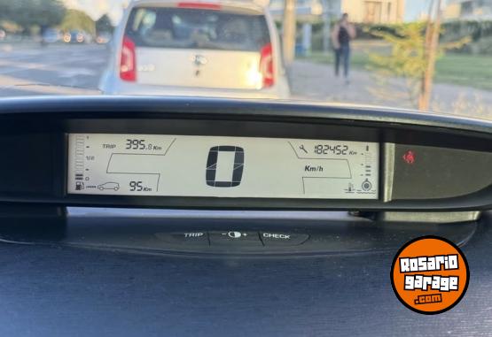 Autos - Citroen C4 exclusive full 2011 Nafta 182400Km - En Venta