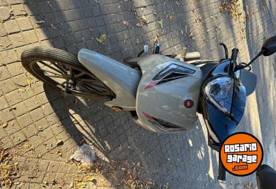 Motos - Gilera Smash Full 2025 Nafta 3500Km - En Venta