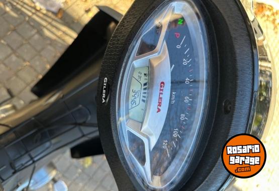 Motos - Gilera Smash Full 2025 Nafta 3500Km - En Venta