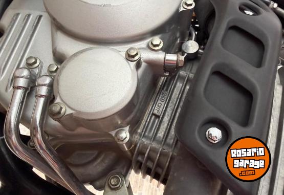Motos - Honda Tornado xr 250 2020 Nafta 15000Km - En Venta